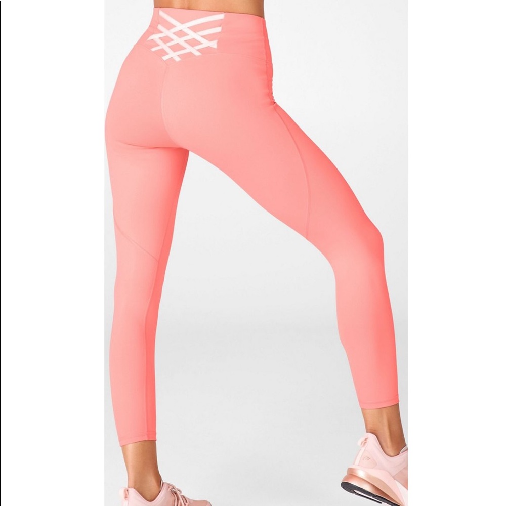 NWT Fabletics 7/8 Leggings